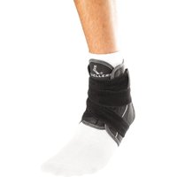 Mueller Hg80 Premium Fußgelenkbandage mit Zügeln von MUELLER